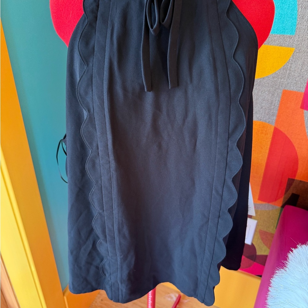 Black scalloped sleeveless tank, Victoria Beckham/Target, NWT